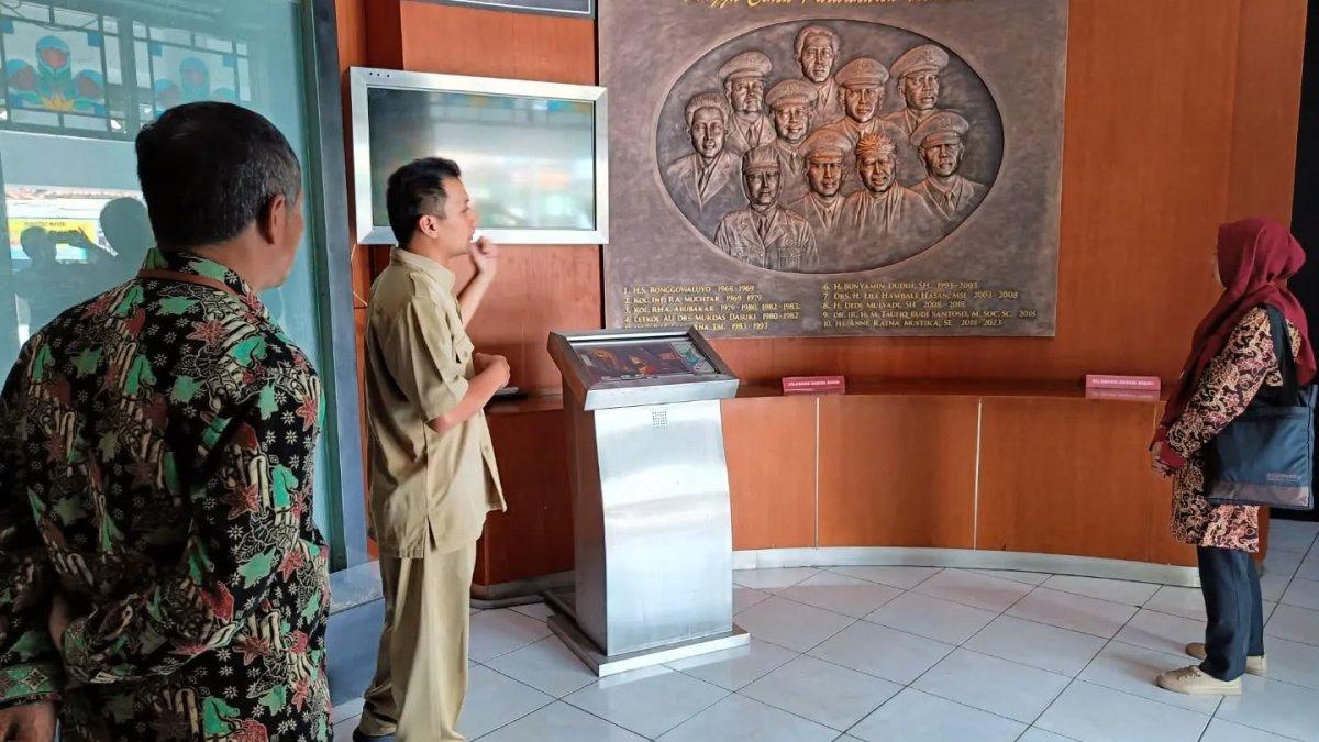 Bale Panyawangan Diorama Nusantara, Purwakarta, Jawa Barat