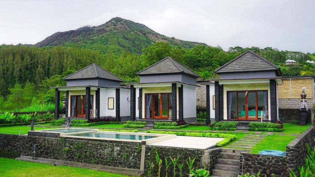 Bali Astetic Villa and Hot Spring, satu hotel bintang 4 di Kintamani Bali yang mendapat rating 8 dengan tarif inap mulai Rp 500 ribuan.