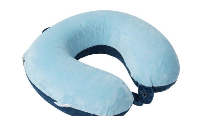 Bantal leher untuk traveling, produk dari Passport