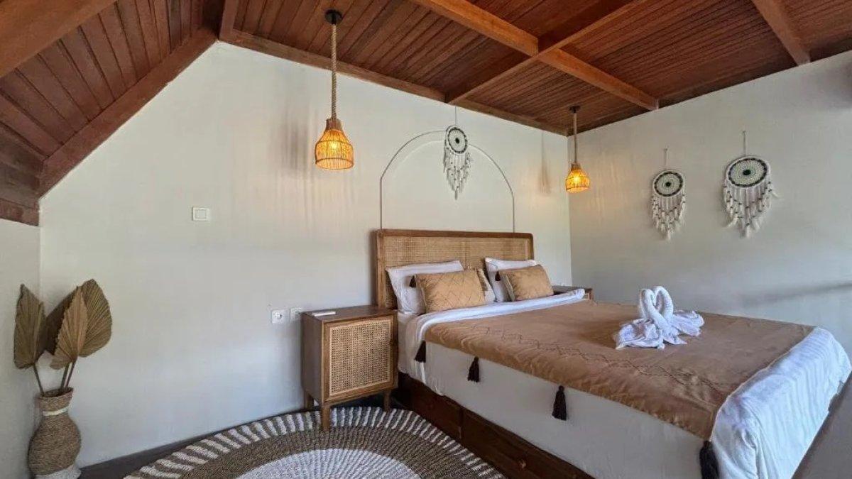 Batur Panorama, satu hotel bintang 4 di Kintamani Bali yang mendapat rating 8 dengan tarif inap mulai Rp 500 ribuan.