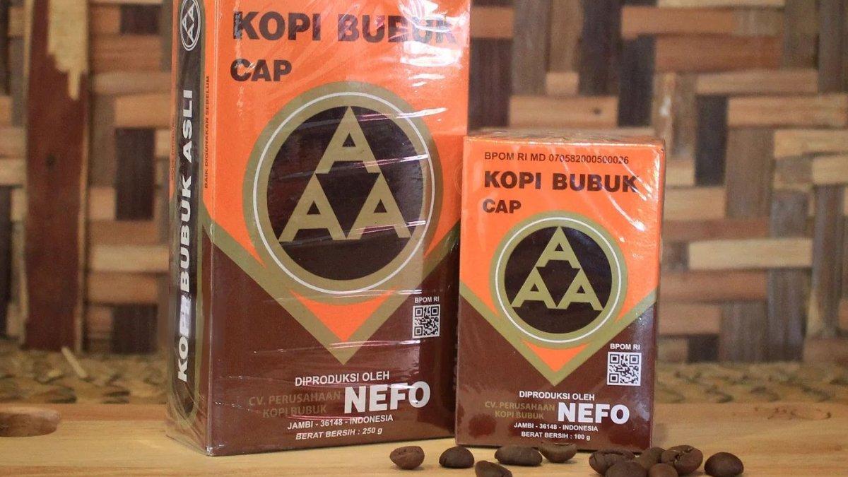 Belanja oleh-oleh di Temphoyac, Kota Jambi, Jambi.