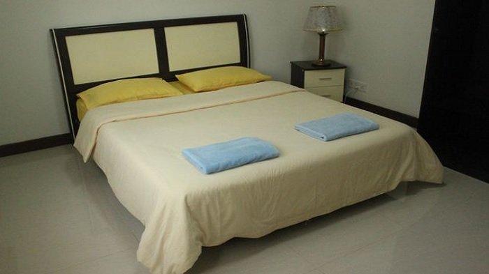 Kamar penginapan hotel Bintan Service Apartment, Bintan, Kepulauan Riau.