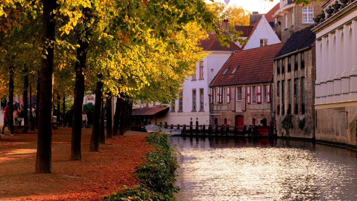 Bruges, satu kota di Eropa yang sebaiknya dipikir ulang buat dikunjungi.