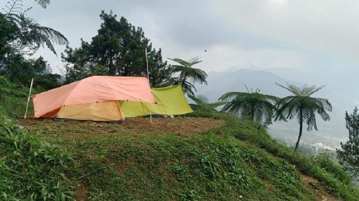 Bukit Cita-cita Camping Ground, Kecamatan Cisarua, Kabupaten Bogor.