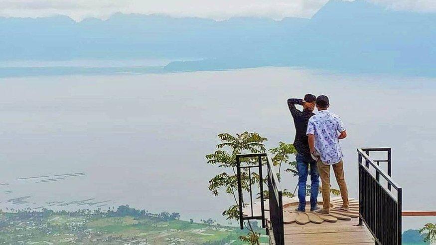 Bukit Sakura, tempat wisata hits di Kabupaten Agam Sumatera Barat.