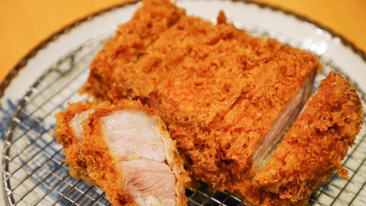 Butagumi Shokudo, satu tempat makan murah di Tokyo Jepang.