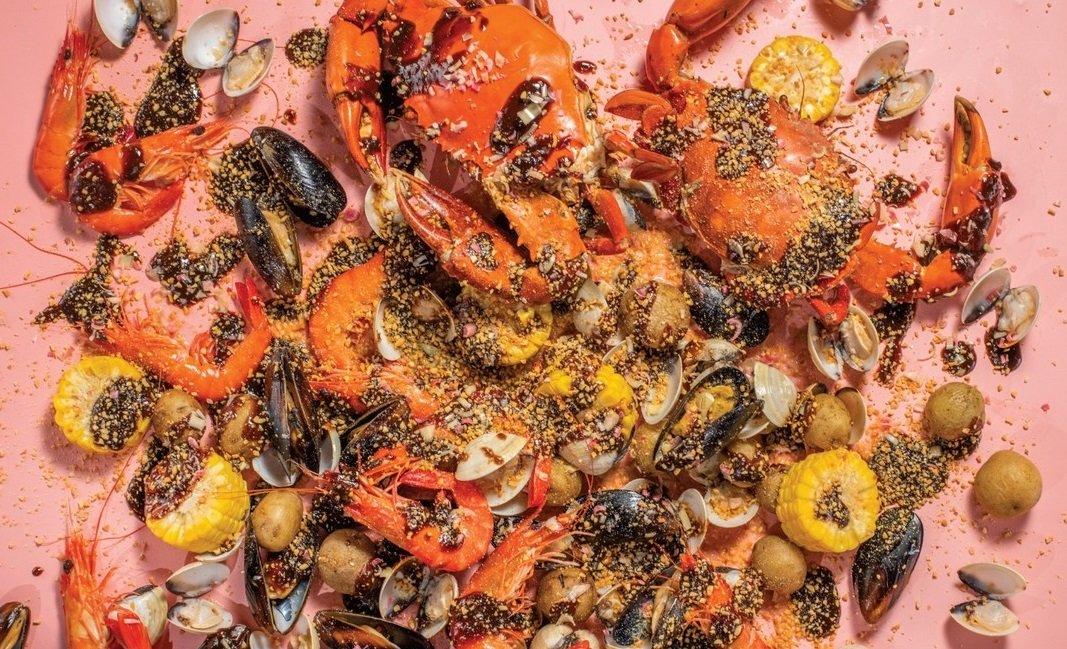 Cajun on Wheels, satu restoran halal di Orchard Singapura buat makan siang enak dan mengenyangkan.