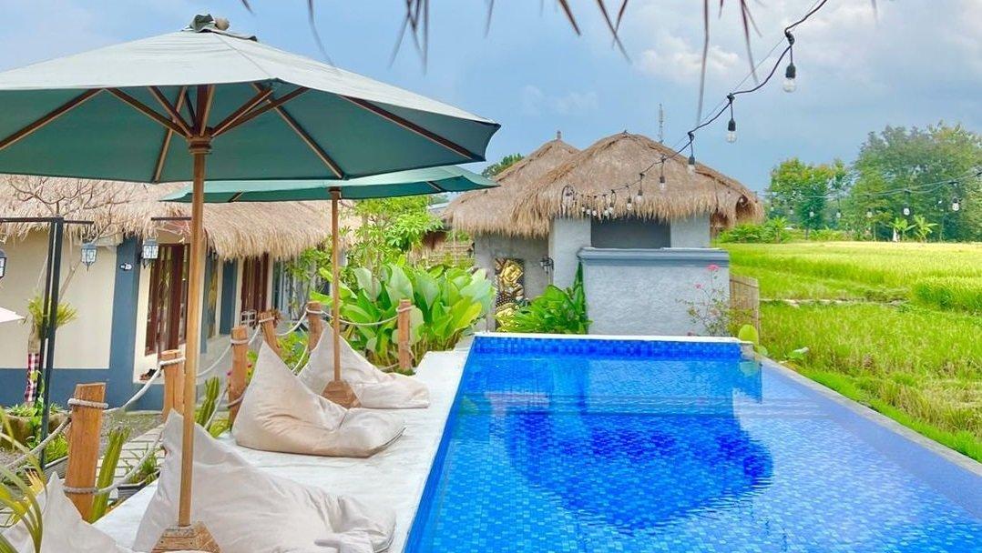 Candramaya Pool and Resort Klaten.