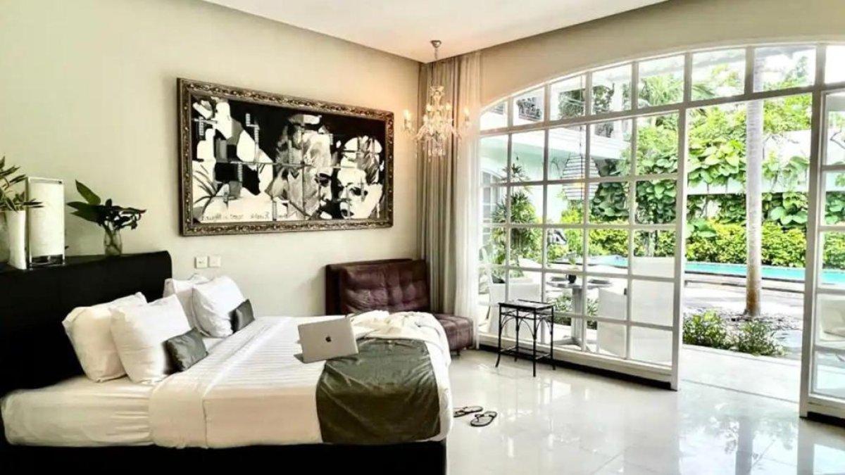 Casa Artista Hotel Bali, satu hotel bintang 3 dekat Pantai Seminyak Bali mulai Rp 200 ribuan.