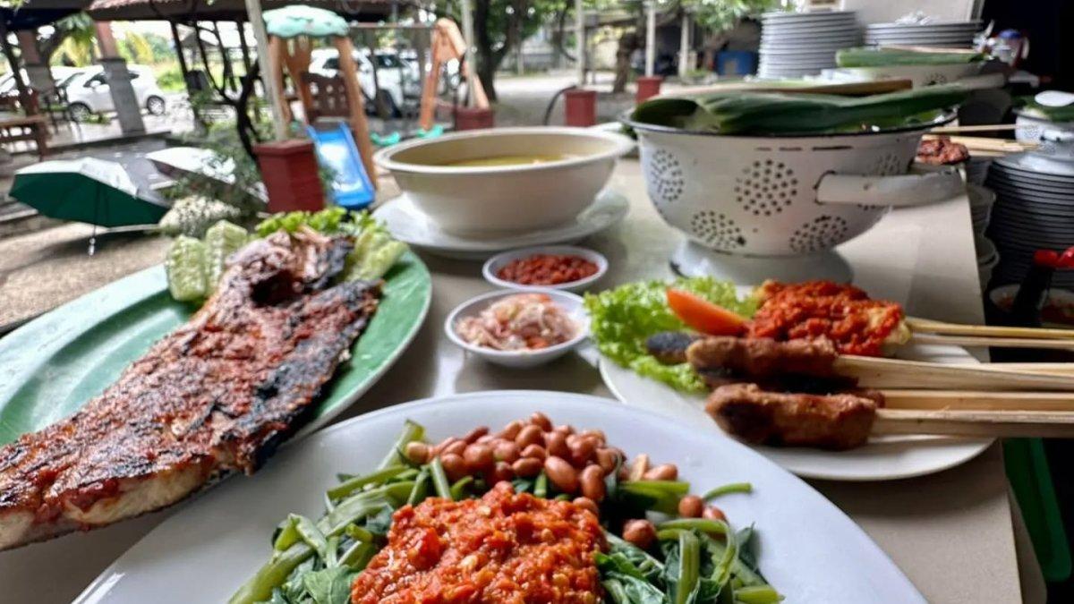 Cozy Resto, Buleleng, Bali