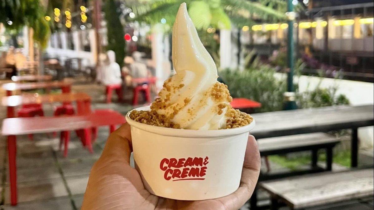 Cream & creme di Jogja.