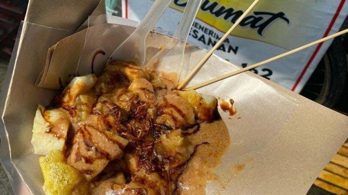 Cungkring Pak Jumat, kuliner Bogor unik yang ada di Jalan Suryakencana, Kota Bogor, Jawa Barat.