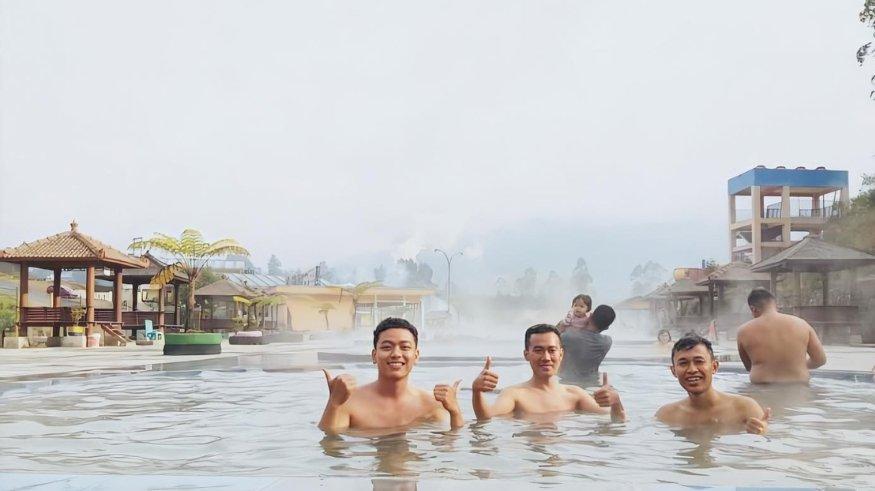 D'Qiano Hot Spring Waterpark.