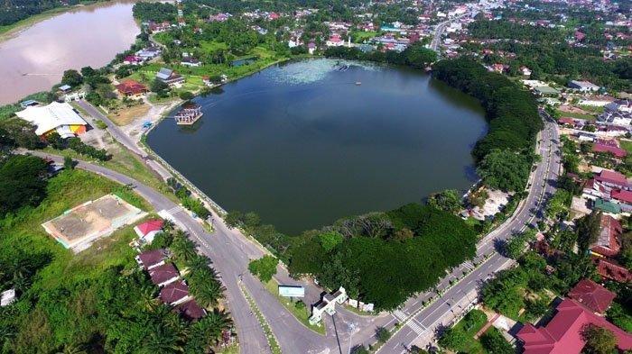 Danau Raja, satu tempat wisata terbaik di Indragiri Hulu Riau yang bisa jadi pilihan saat akhir pekan tiba.