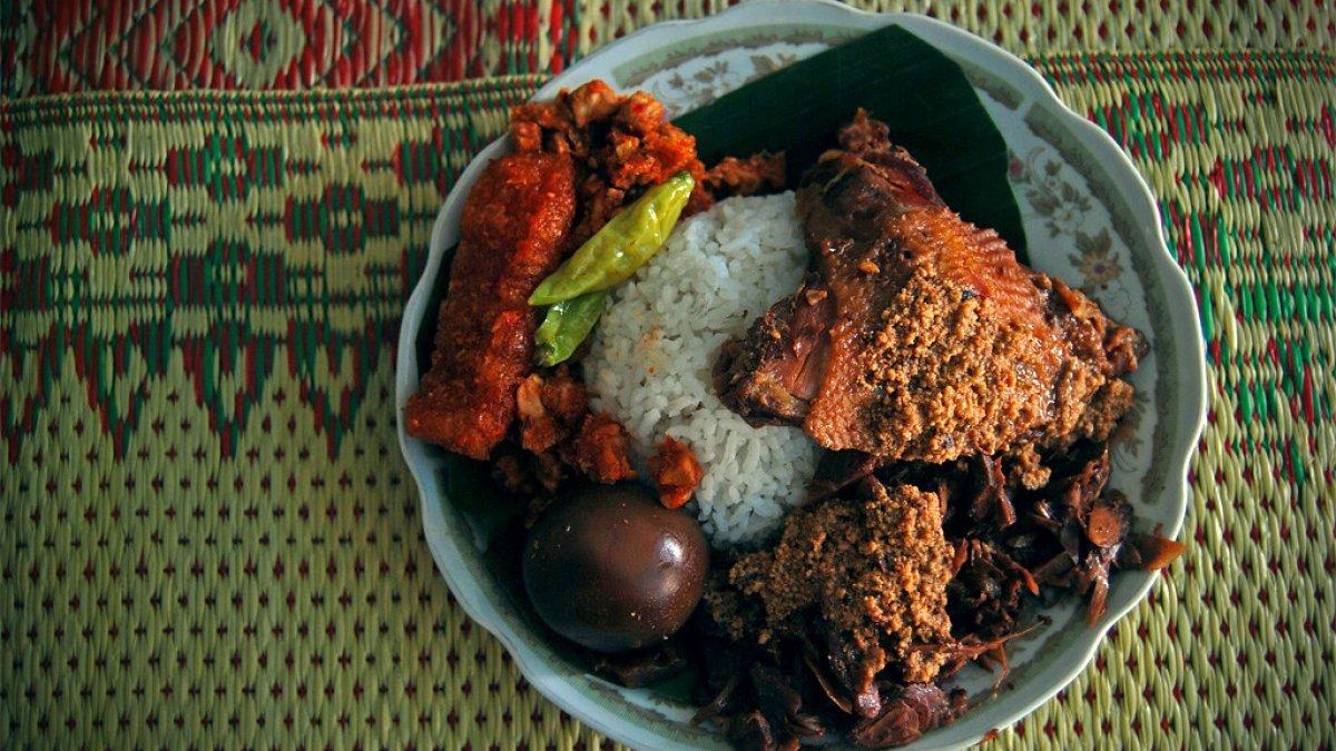 Ilustrasi gudeg di Jogja