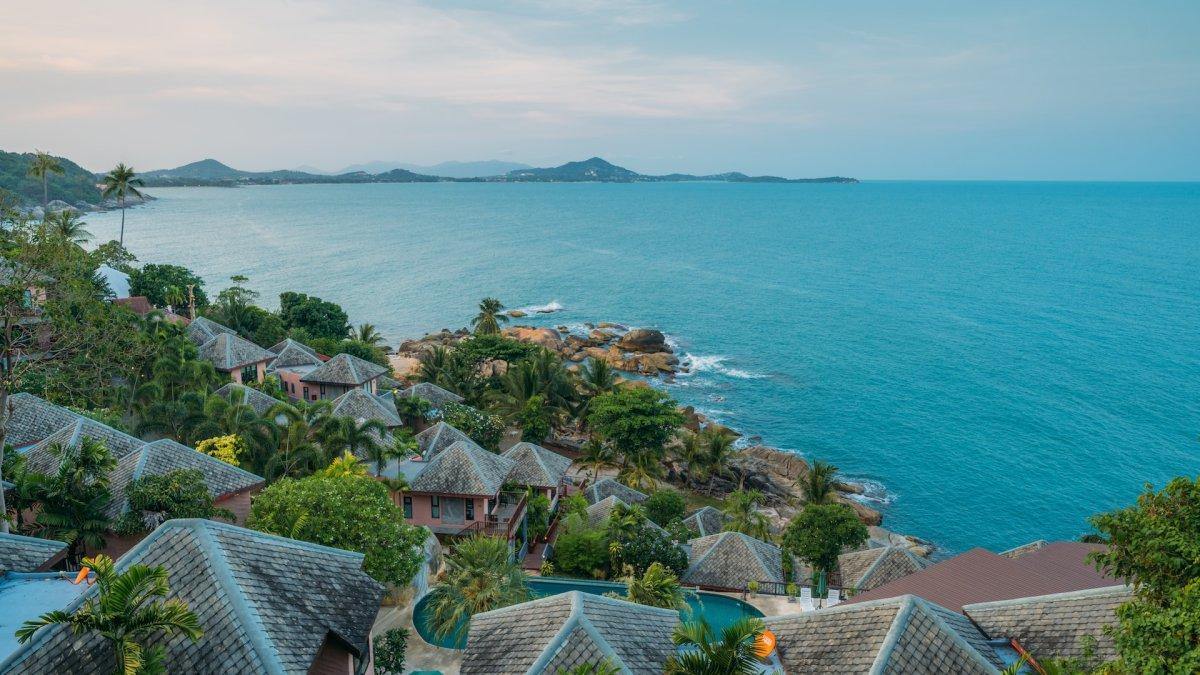 Koh Samu, kota yang bisa dikunjungi shio Naga.