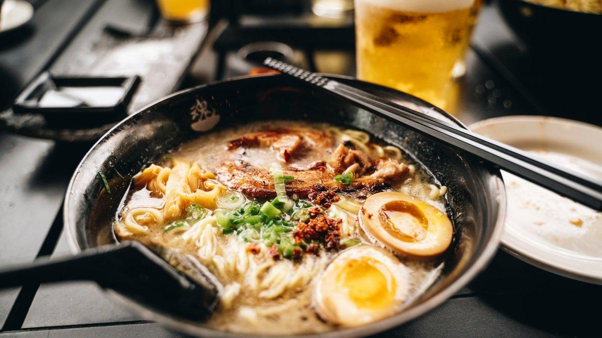 15 Restoran Terbaik di Tokyo Jepang, Nikutarashi Yoyogi Meat Bar Cocok