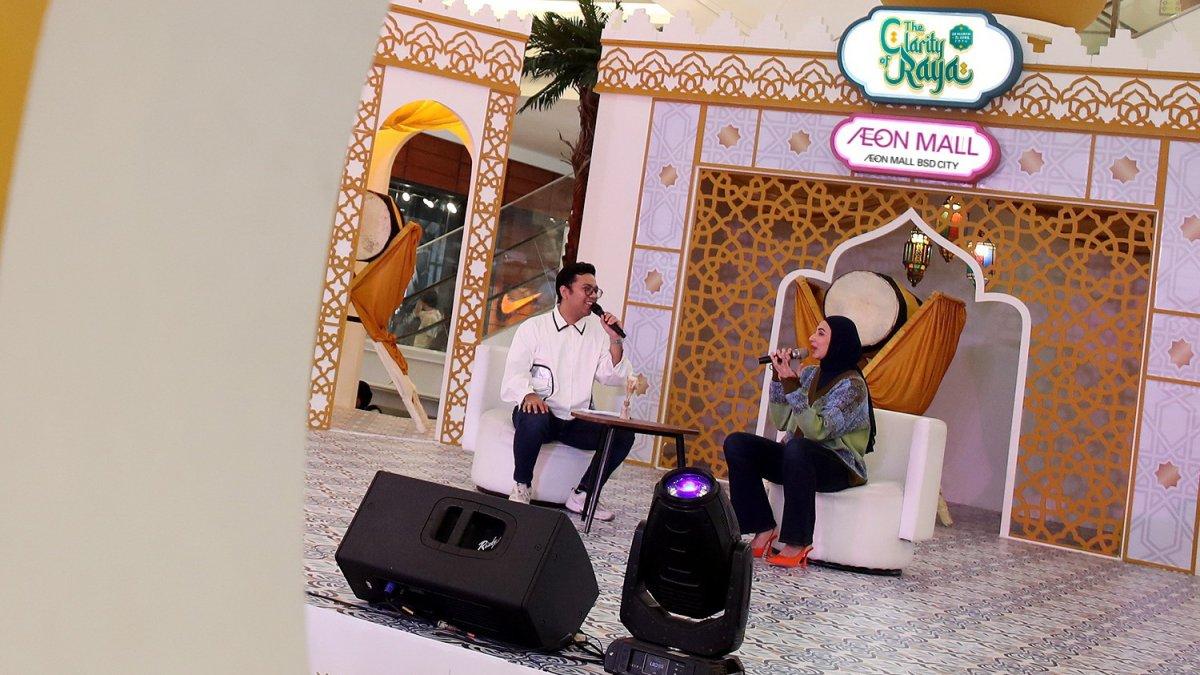 Deswita Maharani yang menjadi bagian dari gelaran Artist Bazaar Aeon Mall BSD City