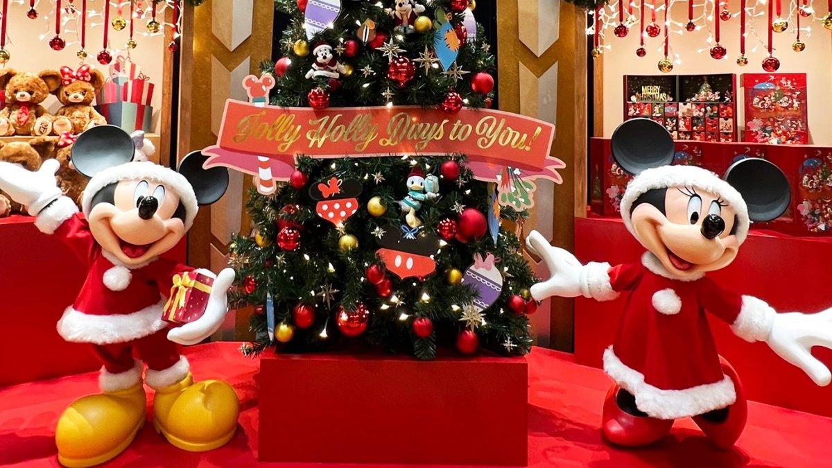 Disney Flagship Tokyo, satu toko Disney di Tokyo Jepang buat berburu oleh-oleh yang unik dan eksklusif.