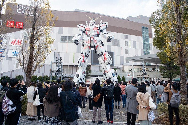 DiverCity Tokyo Plaza, satu pusat perbelanjaan terbaik di Tokyo.