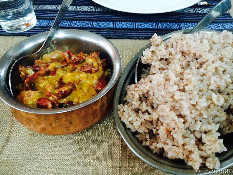 Ema datse, makanan khas di Bhutan.