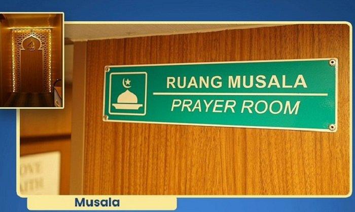 Fasilitas mushola di Kereta Ekonomi Stainless Steel New Generation.