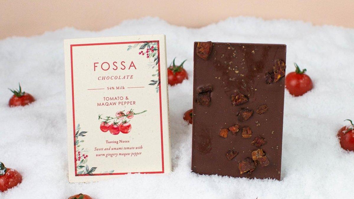 Fossa Chocolate, satu oleh-oleh khas Singapura yang bisa kamu temukan di Bandara Changi dan Jewel.