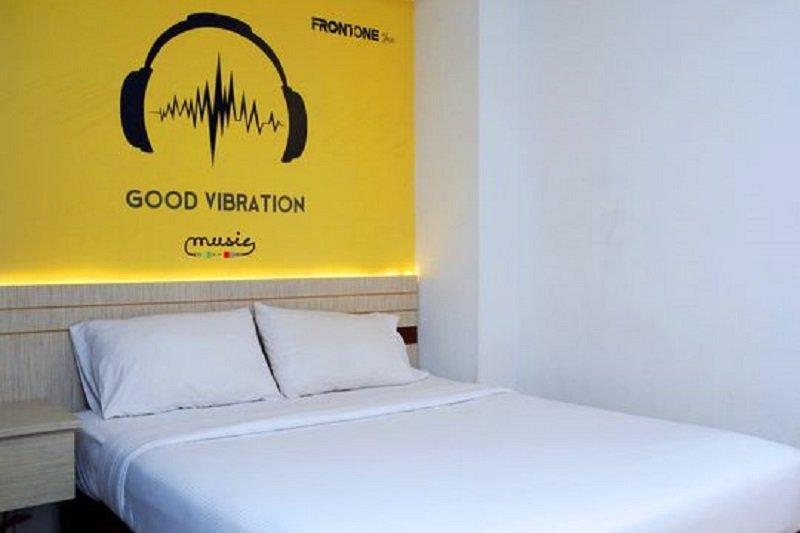 Front One Inn Sidoarjo, satu hotel murah di Sidoarjo, Jawa Timur.