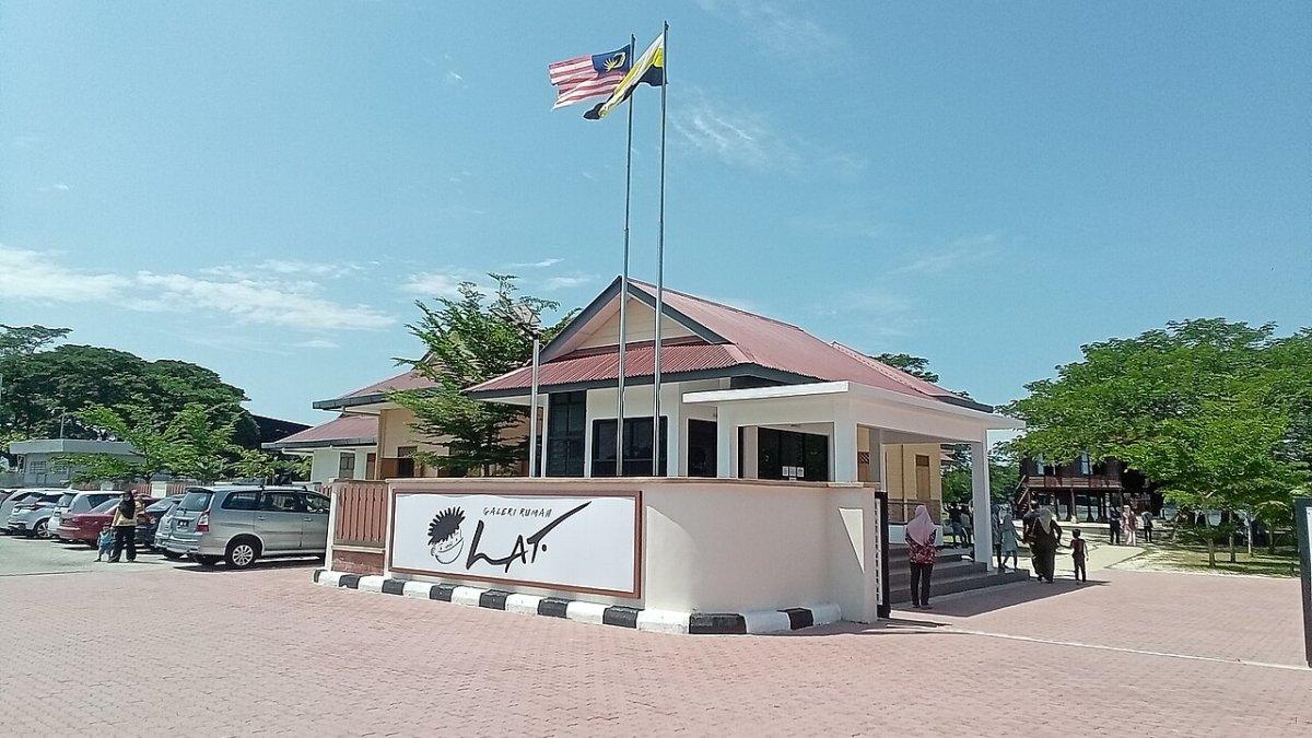 Galeri Rumah Lat, satu tempat wisata terbaik di Ipoh Malaysia.