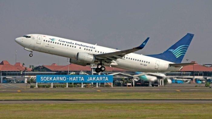 Gambar pesawat Garuda Indonesia + Citilink rute Jakarta-Bali untuk liburan akhir tahun.