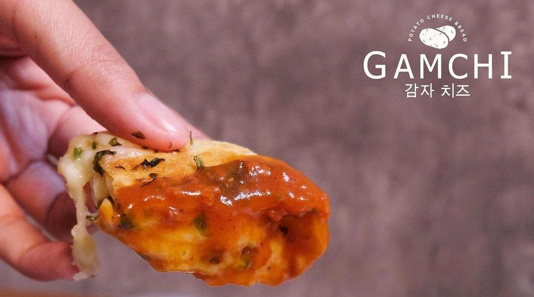 Gamchi Korean Savory saus meaty tomato dengan daging cincang. Lokasi gerai Gamchi kini sudah tersebar di berbagai kota. Tak hanya di Jabodetabek, Gamchi juga hadir di luar Jabodetabek. Daerah di luar Jabodetabek yang tersedia gerai Gamchi antara lain Bandung, Surabaya, Solo, Semarang, Yogyakarta, Banten, dan Bali.