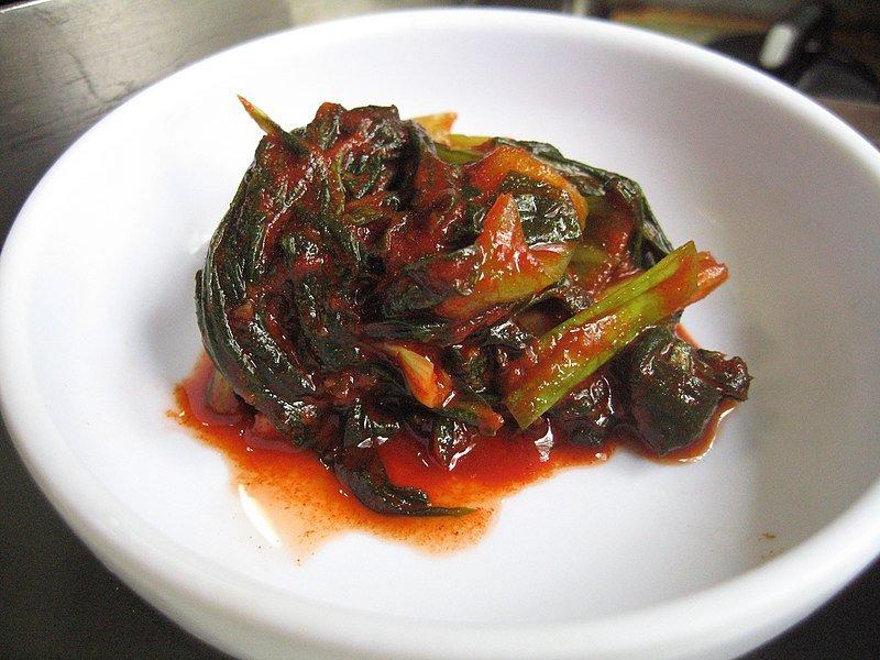 Gat Kimchi, satu variasi kimchi.