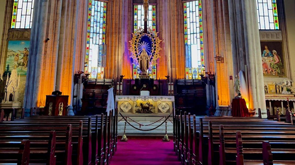 Gereja St. Antoine, satu tempat wisata terbaik di Istanbul Turki buat kamu yang baru pertama kali liburan ke sana.