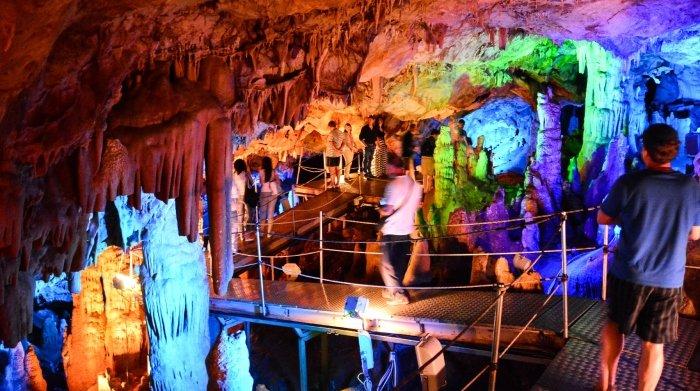Goa Gong, pesona alam di Pacitan, Jawa Timur yang cocok dikunjungi saat liburan.