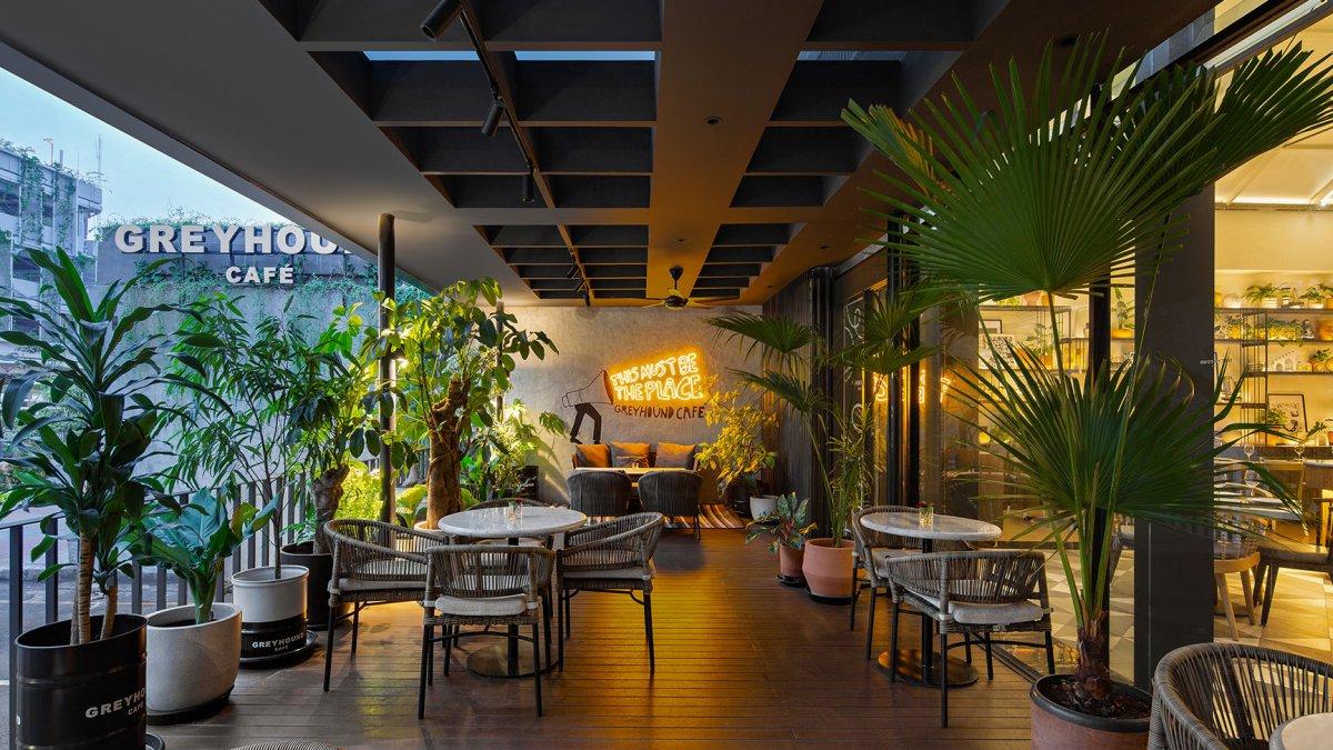 Greyhound Cafe, satu kafe terbaik di Jakarta yang cocok untuk hangout.
