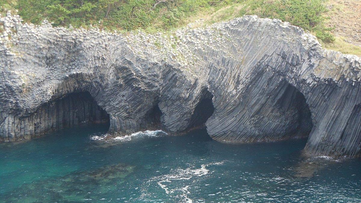 Gua Nanatsugama, satu tempat wisata terbaik di Saga Jepang.
