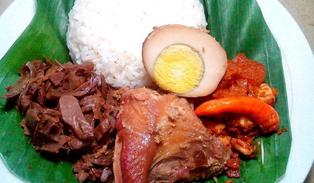 Gudeg Bu Joyo, satu gudeg di Jogja buat sarapan enak.