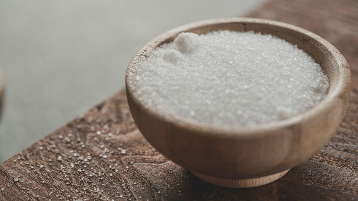 Gula, satu bahan makanan yang tak pernah kadaluwarsa.