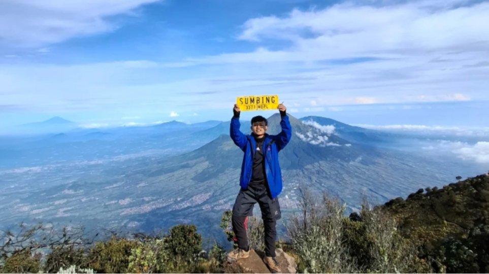 Gunung Sumbing via Garung.