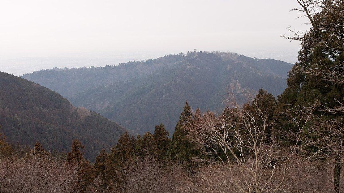 Gunung Takao, satu gunung terbaik di Jepang yang menarik buat dijelajahi.