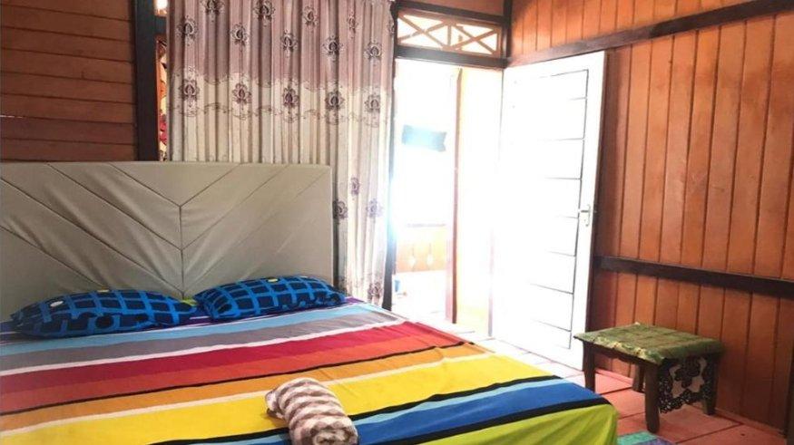 HEINER HOMESTAY.