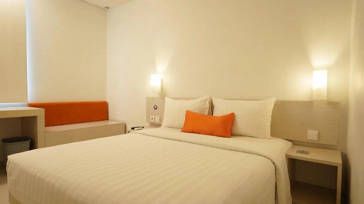 Ilustrasi tipe kamar di Hotel Algoritma by The Alts