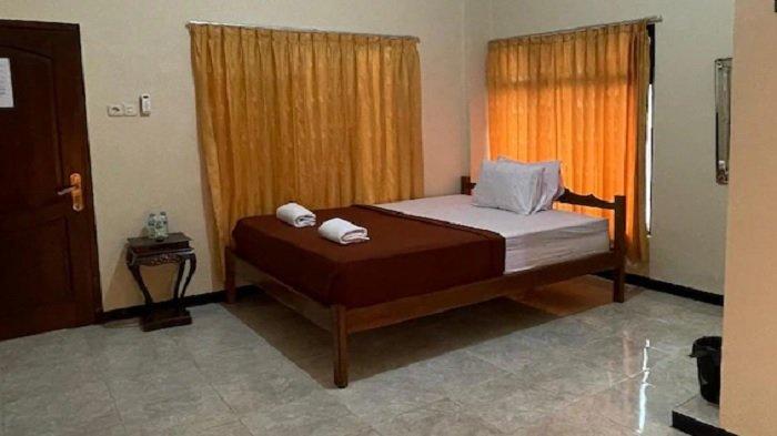 Kamar penginapan di Hotel Matahari Surakarta, Jawa Tengah.