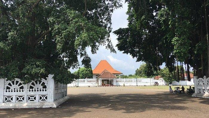 Ilustrasi Alun-alun Kidul Jogja salah satu destinasi wisata terpopuler.