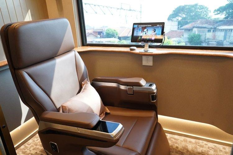 Ilustrasi, KA Argo Semeru Compartment