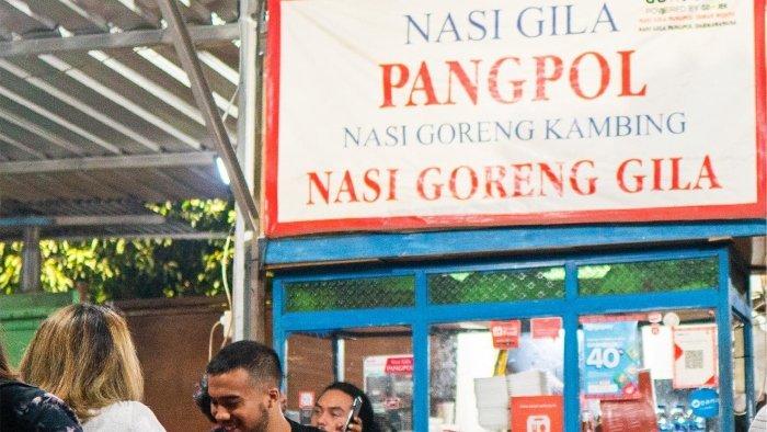 Ilustrasi Nasi Gila Pangpol, Jakarta Selatan.