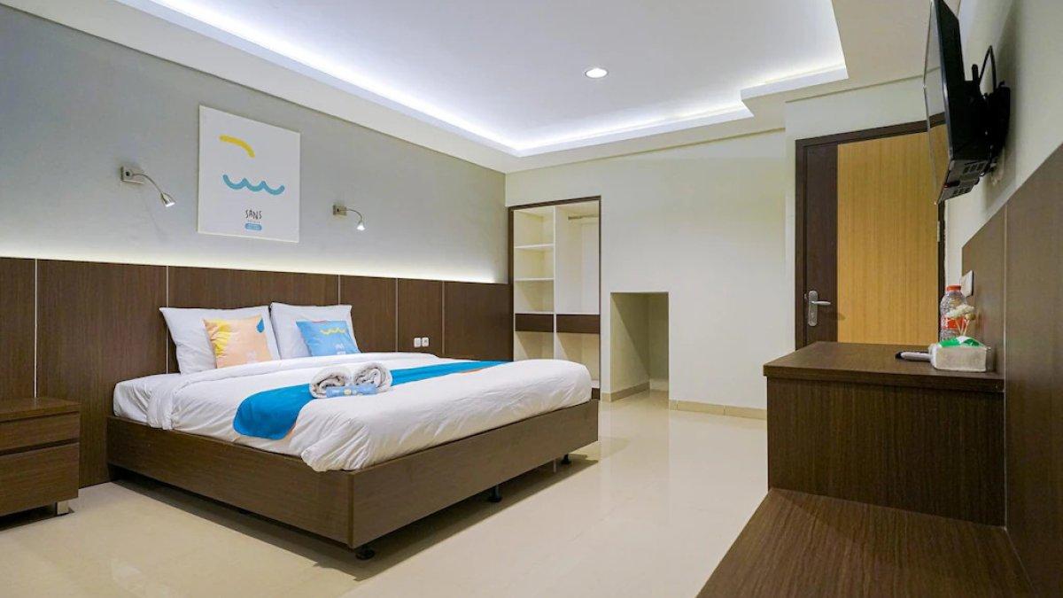 Ilustrasi salah satu tipe kamar yang ada di ans Hotel Rumah Kita Daan Mogot by RedDoorz
