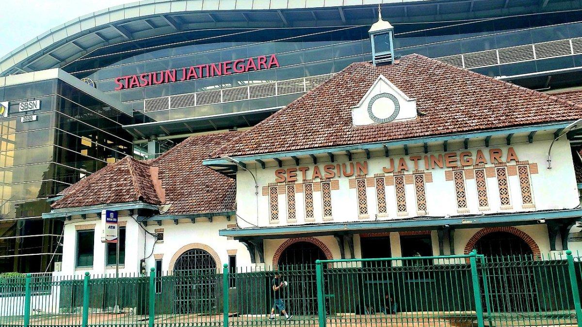Ilustrasi Stasiun Jatinegara