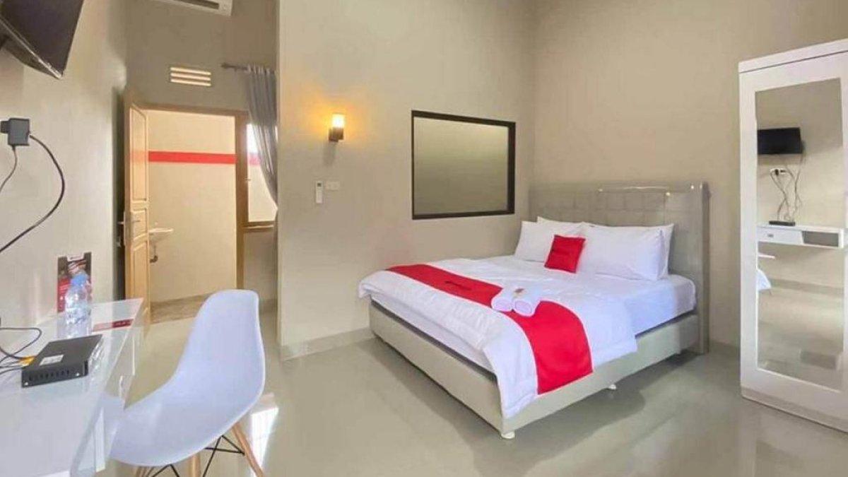 Ilustrasi tipe kamar di RedDoorz Syariah near Hajimena Lampung