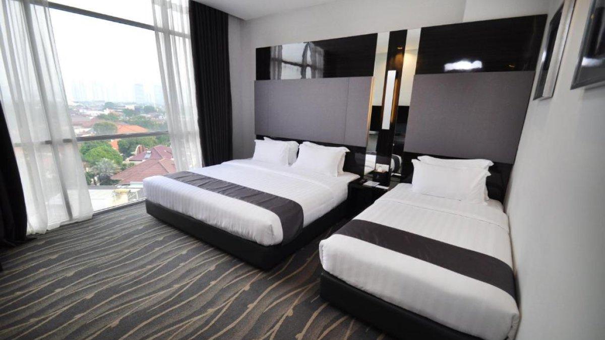 Dreamtel Jakarta Hotel, satu hotel bintang 3 terbaik di Menteng Jakarta Pusat.